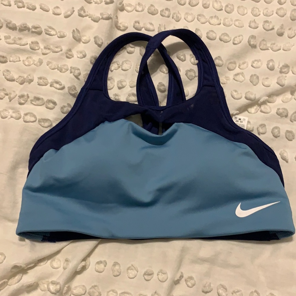 Nike sports bra